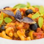 Pasta alla puttanesca